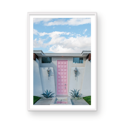 Palm Springs: Pink Door