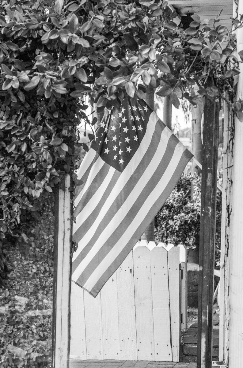 Balboa island Flag Monochrome