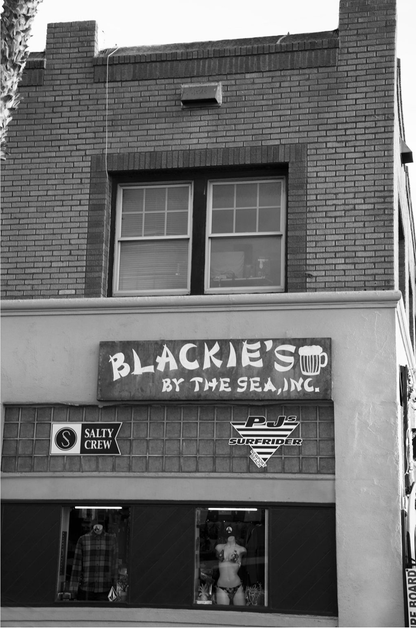 Blackies Monochrome